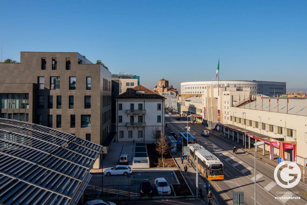 Ypapartments Fiera Apartment *